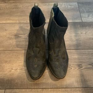 Matisse Royston Booties- sz 8.5